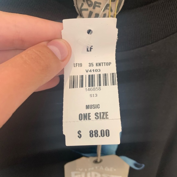 Furst of a Kind cropped tank - Picture 5 of 5